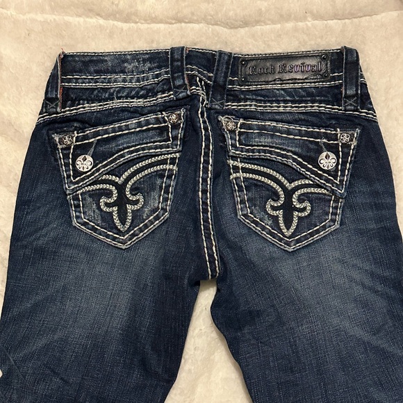 ROCK REVIVAL SIZE 25 CROPPED CAPRI JEANS - Picture 1 of 11